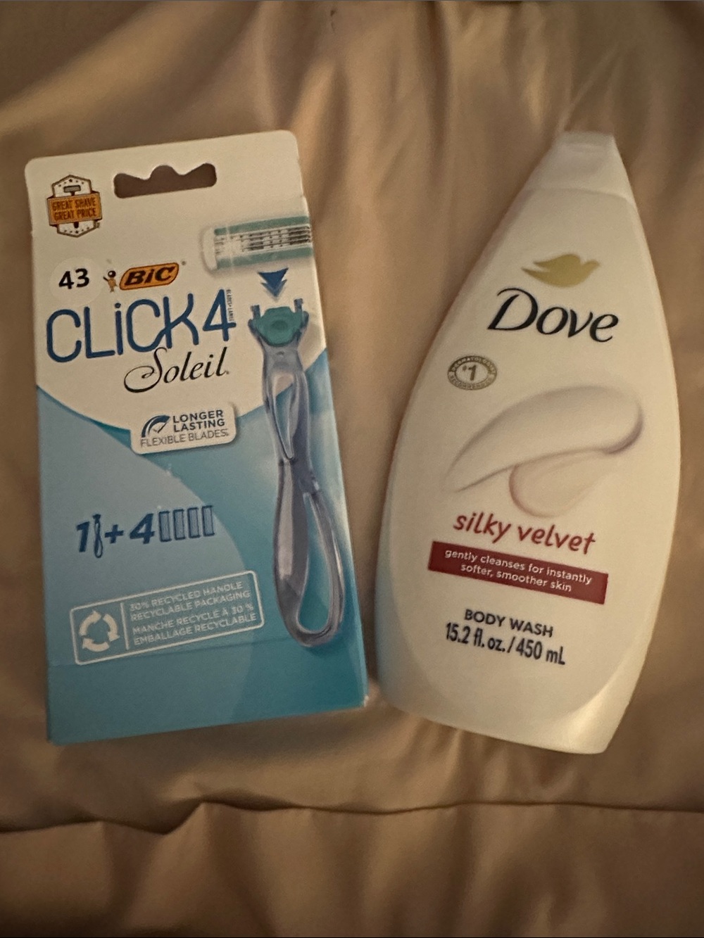 Silky Velvet Body Wash and Soleil razors bundle
